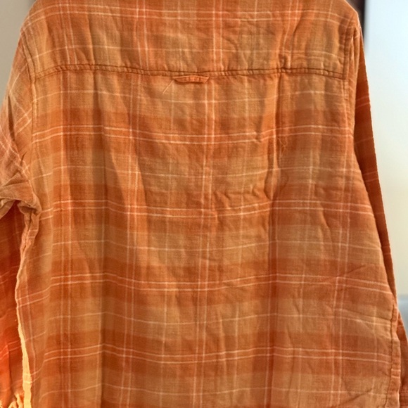 American Eagle Outfitters Plaid Soft
Flannel Shirt NWT - Picture 5 of 7